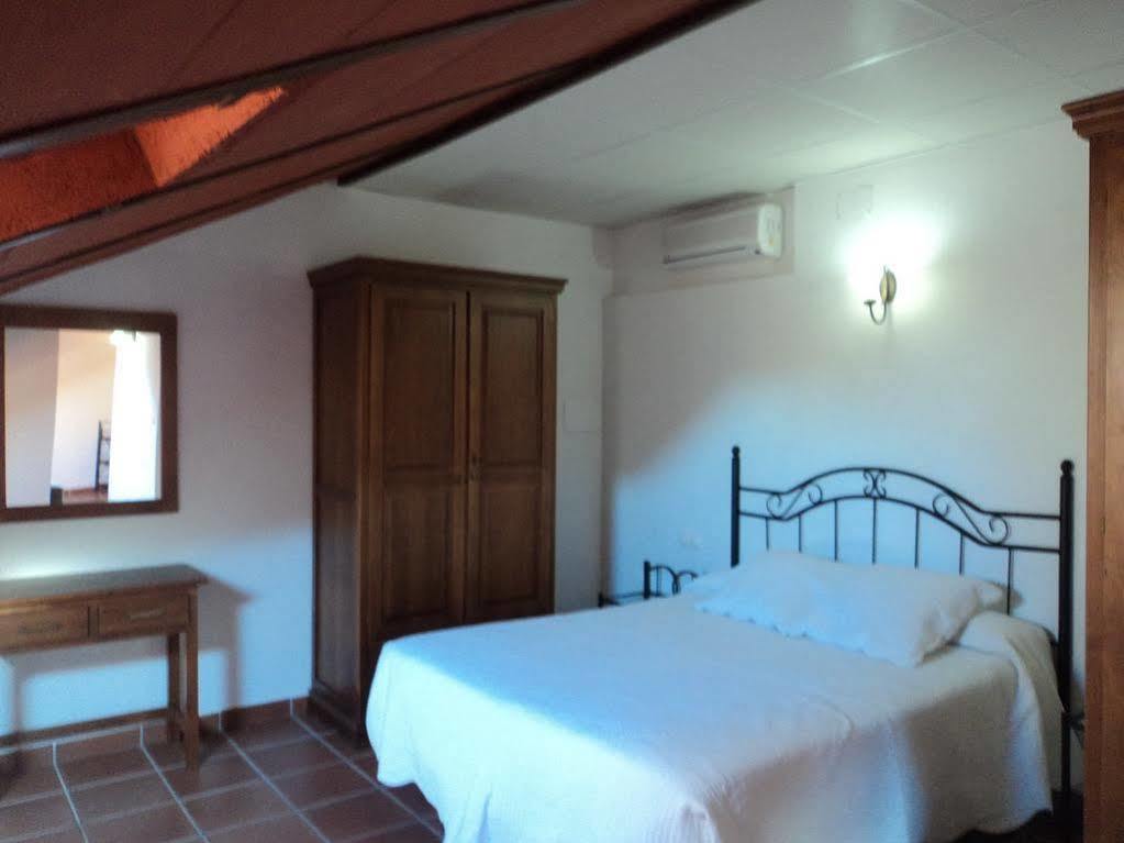 Hotel San Julian Burunchel Exteriér fotografie